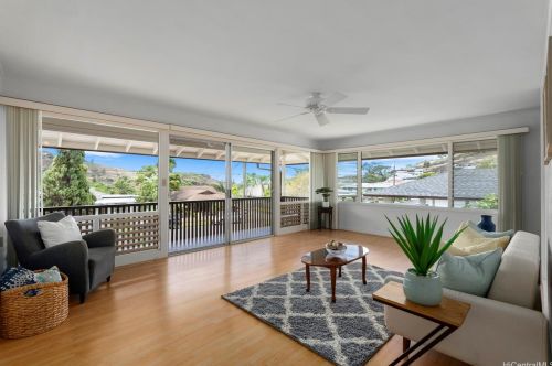 1364 Ala Hoku Pl, Honolulu, HI 96819-1429