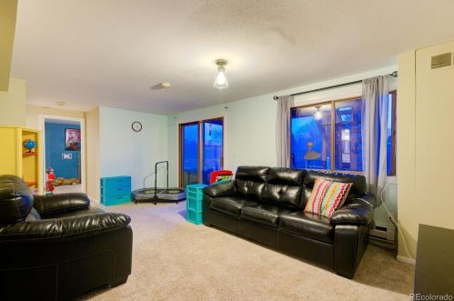 5410 Fossil Ct, Fort Collins CO  80525-3882 exterior