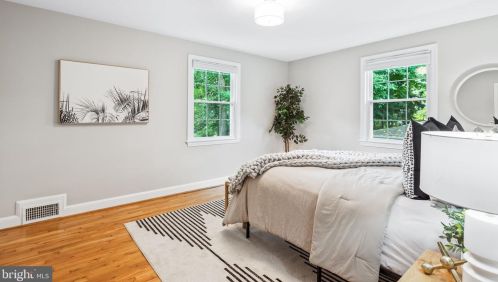 305 Melbourne Ave, Silver Spring MD 20901-2818 exterior