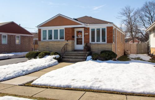 4452 Hirschberg Ave, Schiller Park, IL 60176-1462