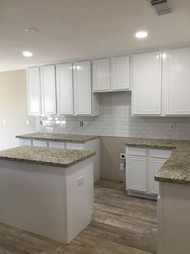 1130 Elmhurst Trails Ln, Taylor Lake Village TX  77586-4146 exterior