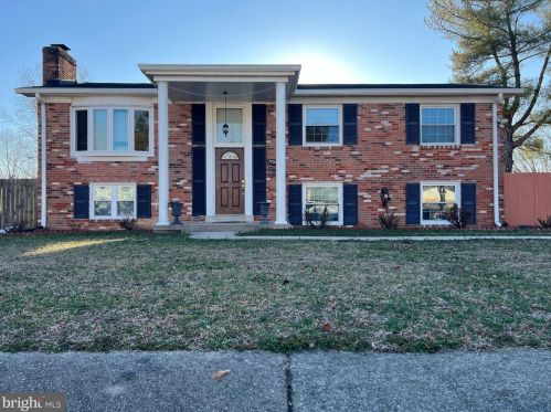 14675 Cloverdale Rd, Woodbridge, VA 22193-1707