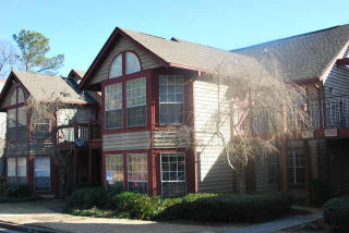 703 Cypress Pointe St, Alpharetta, GA 30022-1692