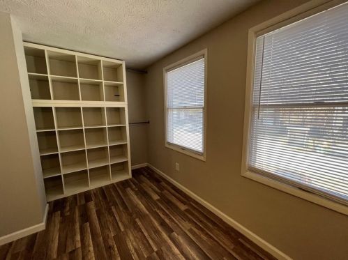 8835 Long Beach Cir, Atlanta GA  30350-2208 exterior