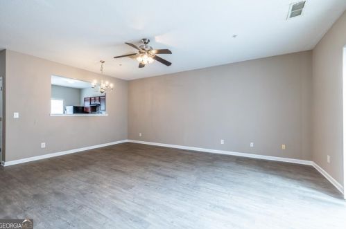 1690 Broad Riv Rd, Atlanta GA  30349-9169 exterior