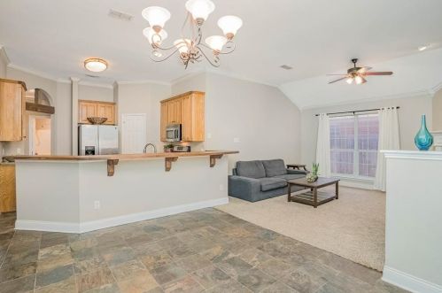 8609 Saranac Trl, Fort Worth TX  76118-7845 exterior