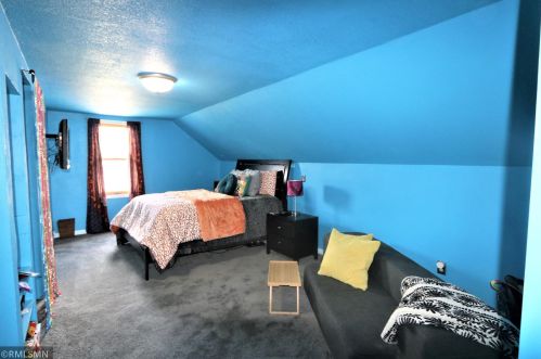 1962 Hazelwood St, Saint Paul MN  55109-4437 exterior