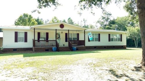 956 Cartertown Rd, Clinton, NC 28328-7444