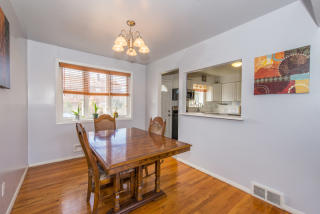 11 Pilgrim Dr, Clifton, NJ 07013-2521