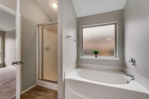 6408 Waterhill Ln, Fort Worth TX  76179-4160 exterior