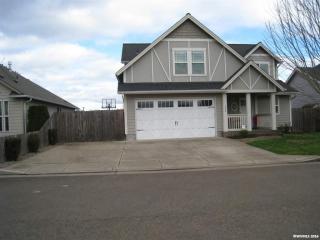 1036 Turtledove Loop, Lebanon, OR 97355-1466