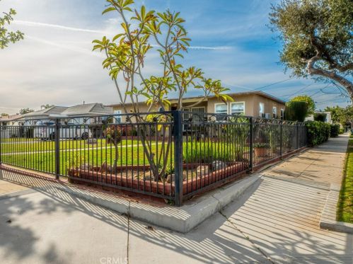1301 Carob Way, Montebello, CA 90640-6445