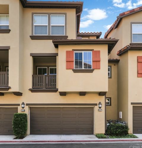 127 Danbrook, Irvine CA  92603-1024 exterior