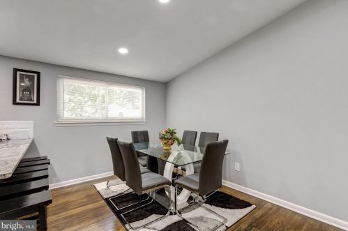 11404 Fairoak Dr, Silver Spring MD  20902-3137 exterior