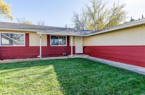 330 Chelan Dr, Vacaville, CA 95687-4909