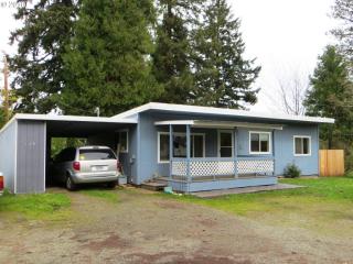 138 Deleane Dr, Canyonville, OR 97417-9799