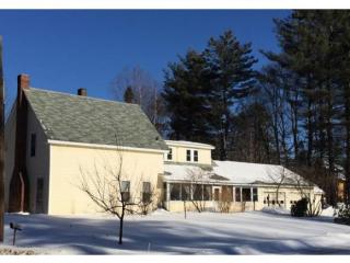 15 Reservoir Rd, Bridgewater, NH 03264-3409