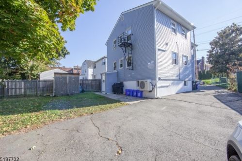 110 Passaic Ave, Bloomfield, NJ 07003-3753