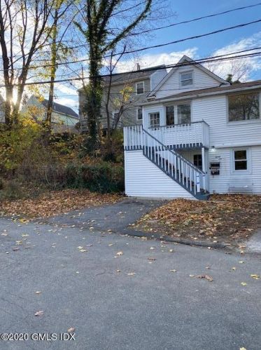 36 Chestnut St, Greenwich, CT 06830-5952