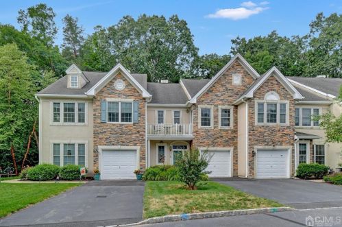 62 Amber Dr, Old Bridge, NJ 08857-3588