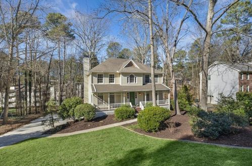 457 Guilford Cir, Marietta, GA 30068-3032