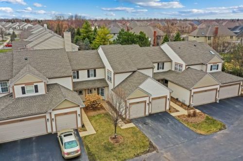 2859 Gypsum Cir, Naperville, IL 60564-4767