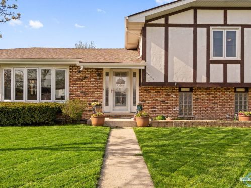 6530 179th St, Tinley Park, IL 60477-4125