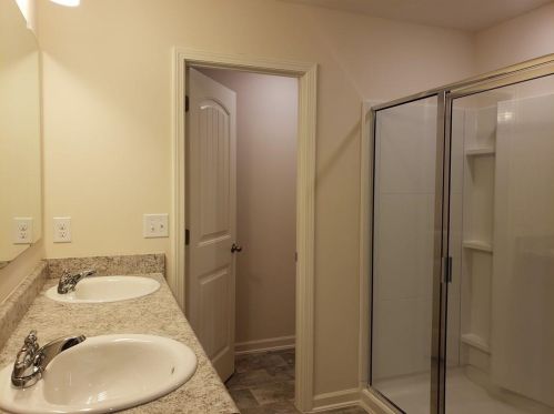 59 Chastain Cir, Newnan GA  30263-8640 exterior
