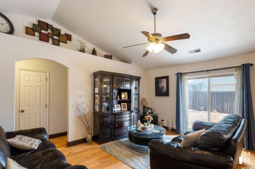 419 2050, Cedar City UT 84720-8534 exterior