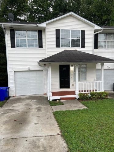 1208 Pinedale Cir, Conyers GA  30012-3560 exterior