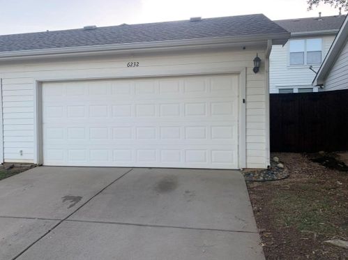 6232 Crescent St, Fort Worth, TX 76180-4749