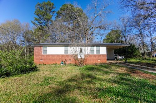 58 Martin Luther King Jr Dr, Jefferson GA  30549-1360 exterior