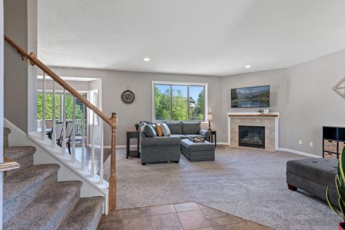 22290 Marie Ave, Otsego, MN 55374-8891