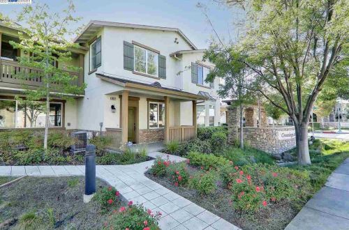 29072 Caravan Ln, Hayward, CA 94545-4734