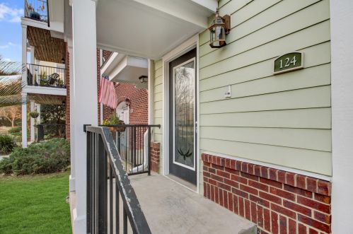 124 Summers Creek Ct, Mount Pleasant, SC 29464-7944