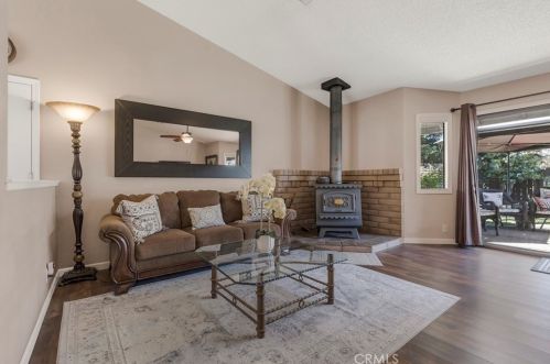 70 Skymountain Cir, Chico, CA 95928-6338