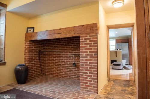 59 East St, Carlisle PA  17013-2505 exterior