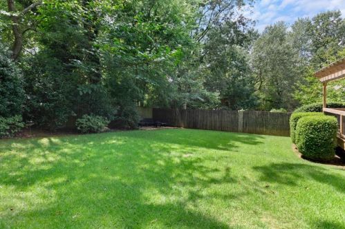 512 Hascall Rd, Atlanta GA  30309-2228 exterior
