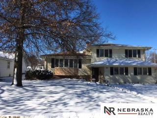 5522 92nd Ave, Omaha, NE 68134-1829