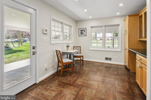 10615 Meadowhill Rd, Silver Spring MD 20901-1532 exterior