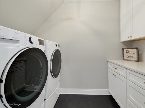 740 67th Pl, Willowbrook IL  60527-5307 exterior