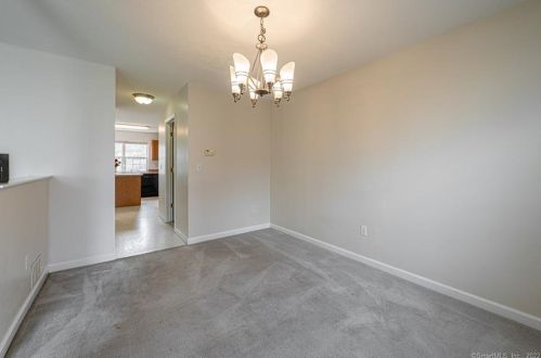 14 Greenview Ter, Middletown CT  06457-8738 exterior