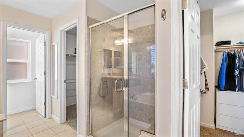 5283 Gramercy Cir, Fairfield CA  94533-6680 exterior