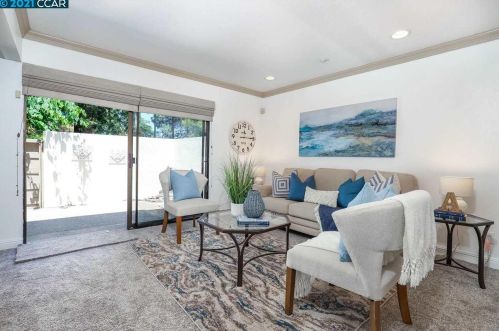 9 Mozden Ln, Concord CA  94523-3377 exterior