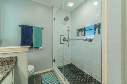 4128 Alicante Ave, Fort Worth TX  76133-5561 exterior