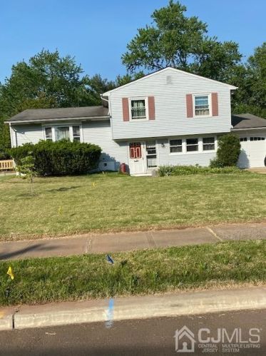 2605 Hudson St, Piscataway, NJ 08854-4537