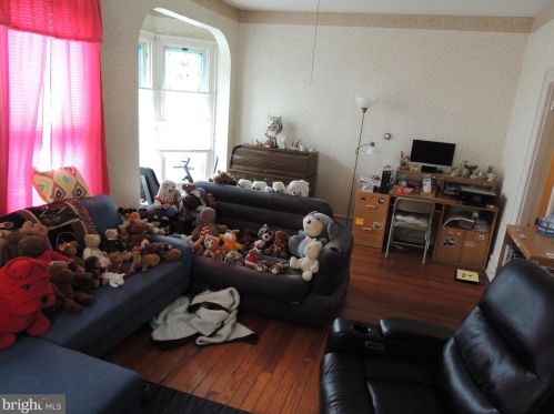 213 Broadway, Hanover PA 17331-2503 exterior