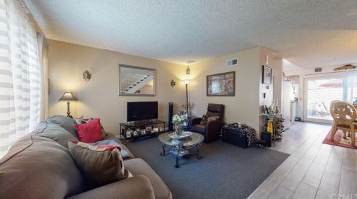 1125 Barston Ave, Covina, CA 91724-1824