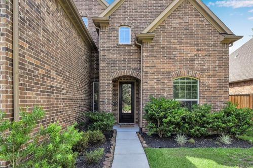 2036 Doolan Dr, Conroe TX  77301-4104 exterior