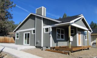 61515 Lincoln Ln, Bend, OR 97702-3411